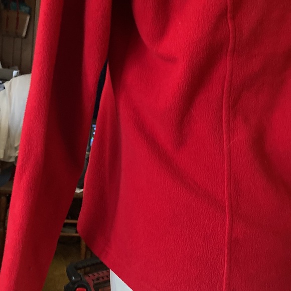 Long sleeve red fleece 1/4 zip ruffled front top - Picture 6 of 7